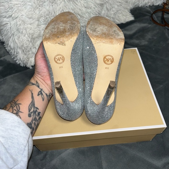Michael Kors silver platform heels - Picture 3 of 8